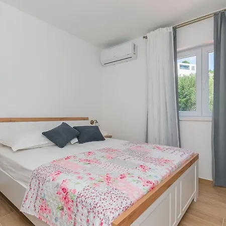 Apartment Marin *